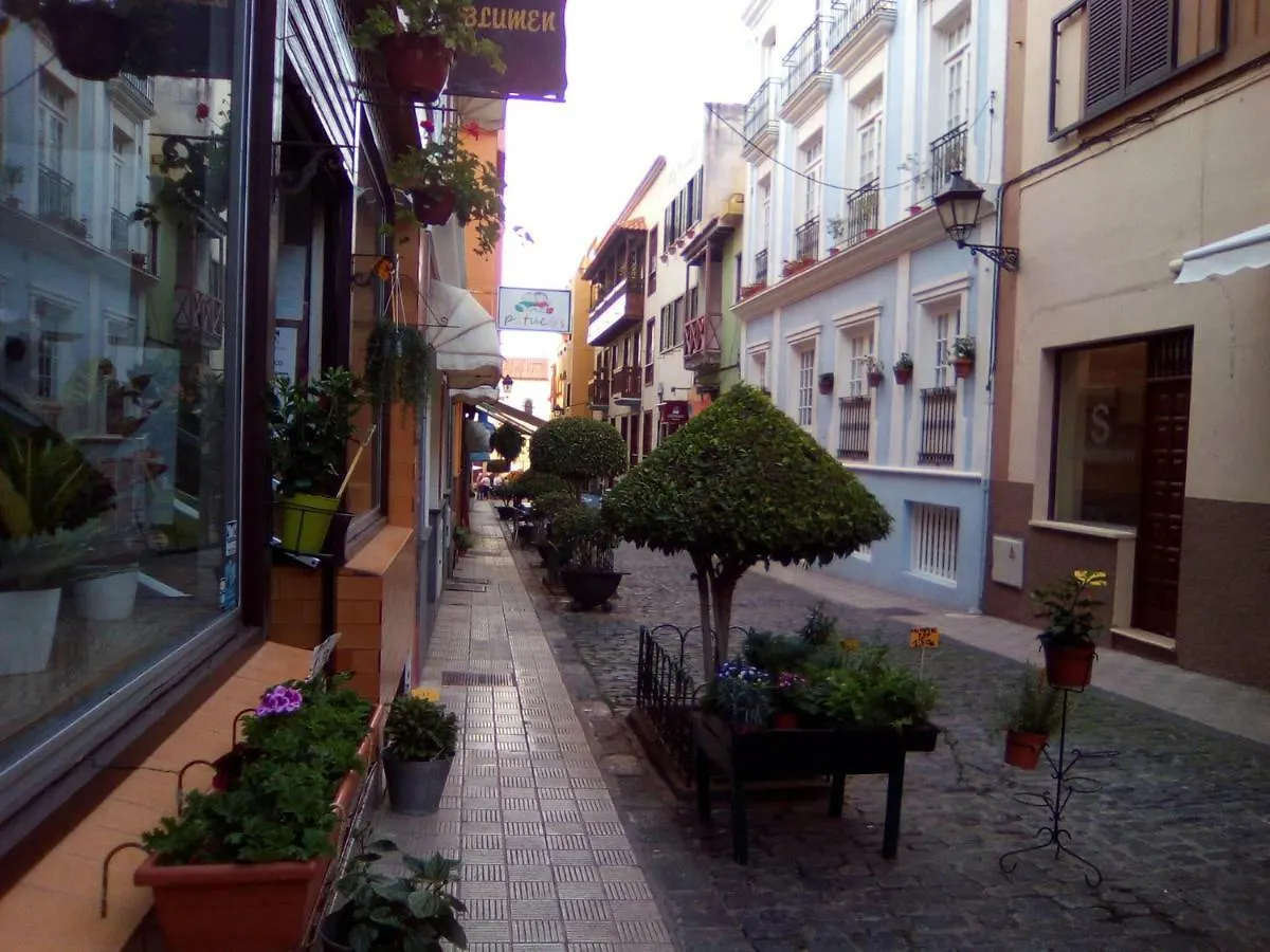 Carlos Y Rosa Puerto de la Cruz  Puerto de la Cruz (Tenerife)
